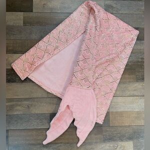 Pillowfort mermaid tail blanket